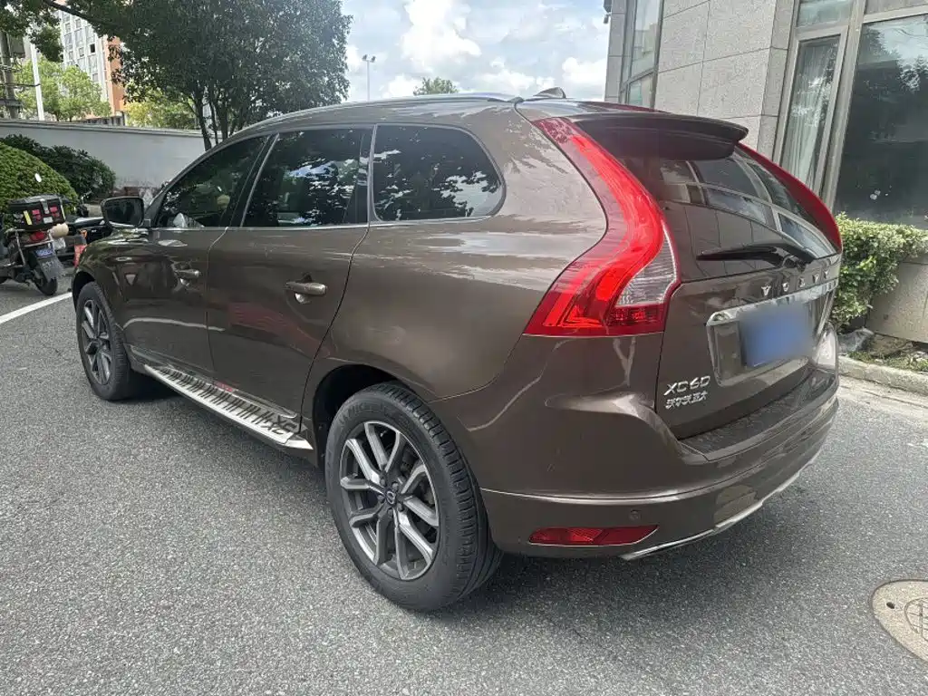 Volvo XC60 — миниатюра 4