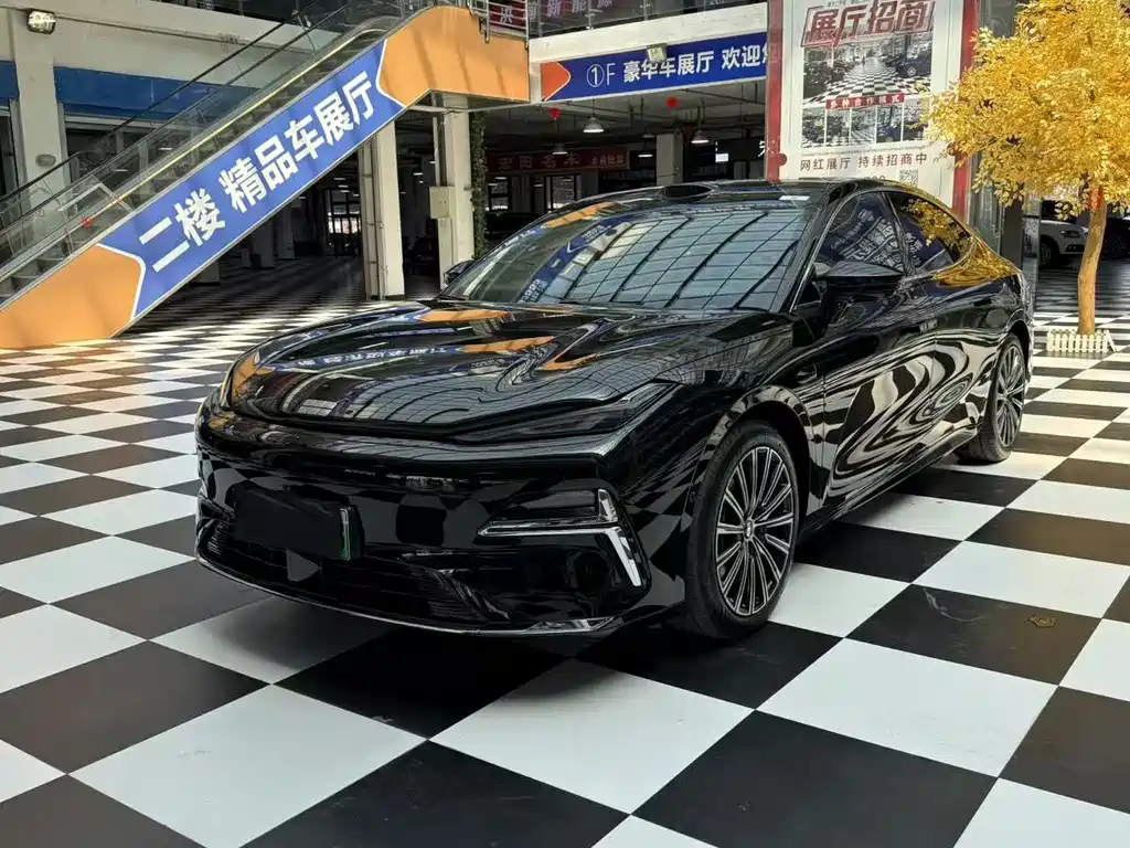 Galaxy Galaxy Xingyao 8 2025