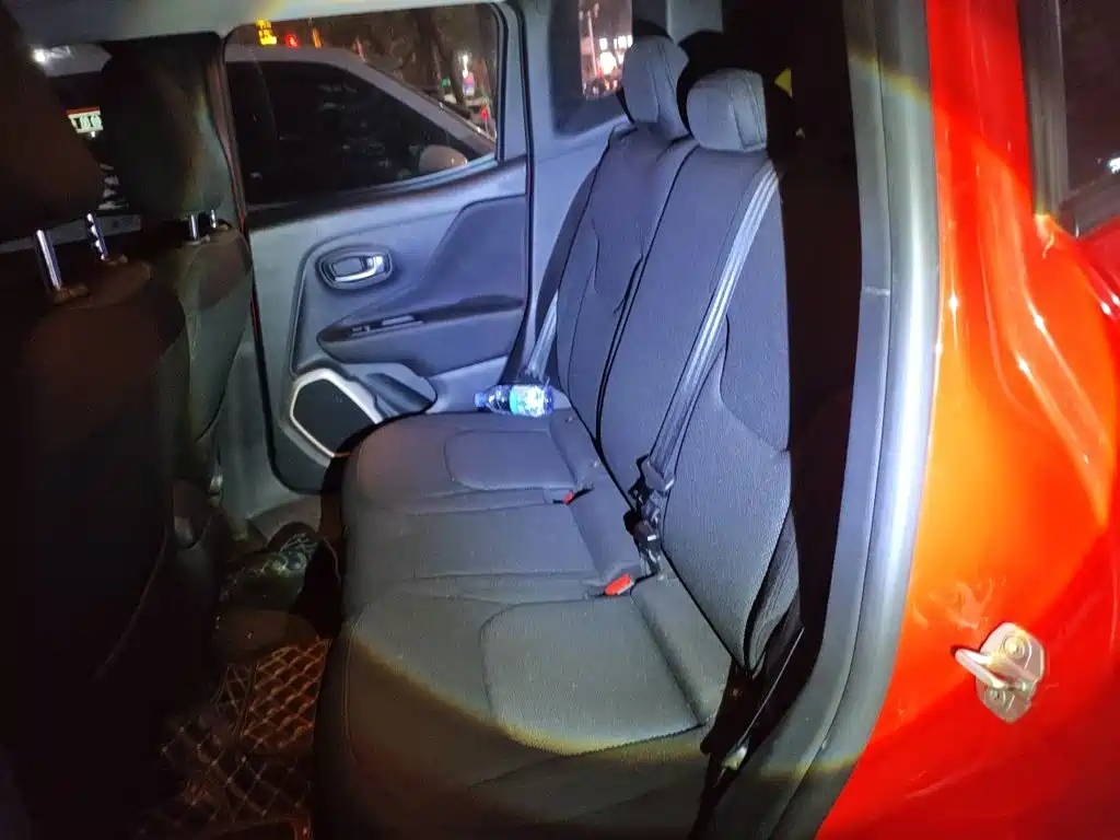 Jeep Renegade — миниатюра 13