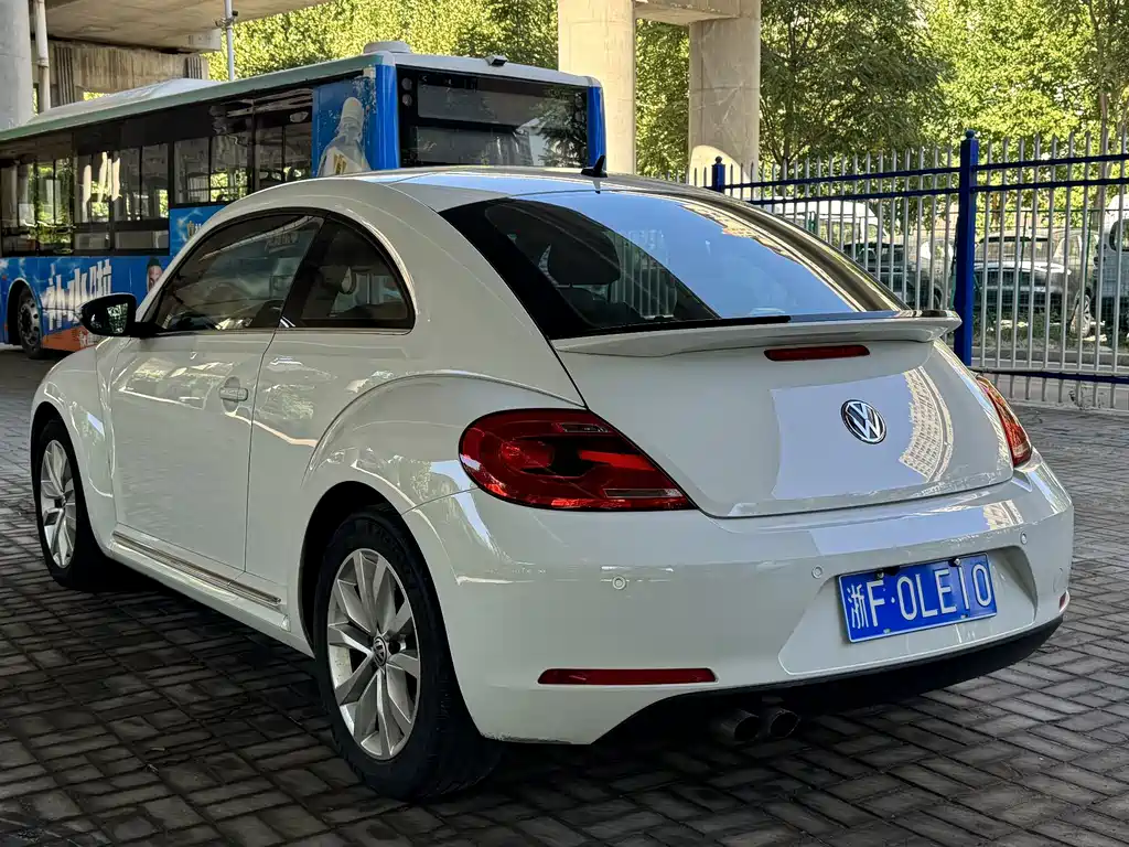 Volkswagen Beetle — миниатюра 5