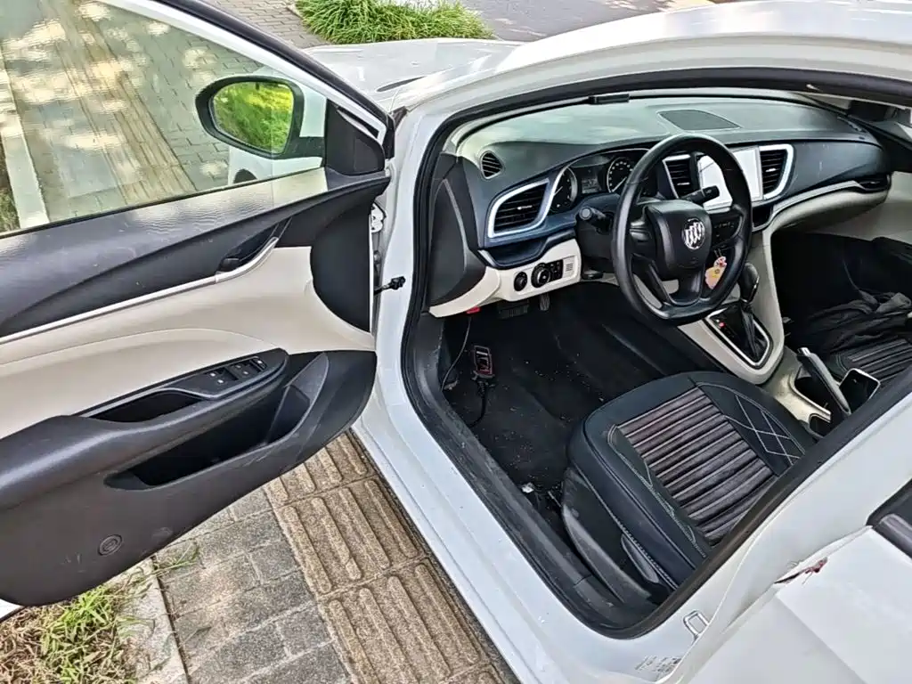 Buick Excelle — миниатюра 16