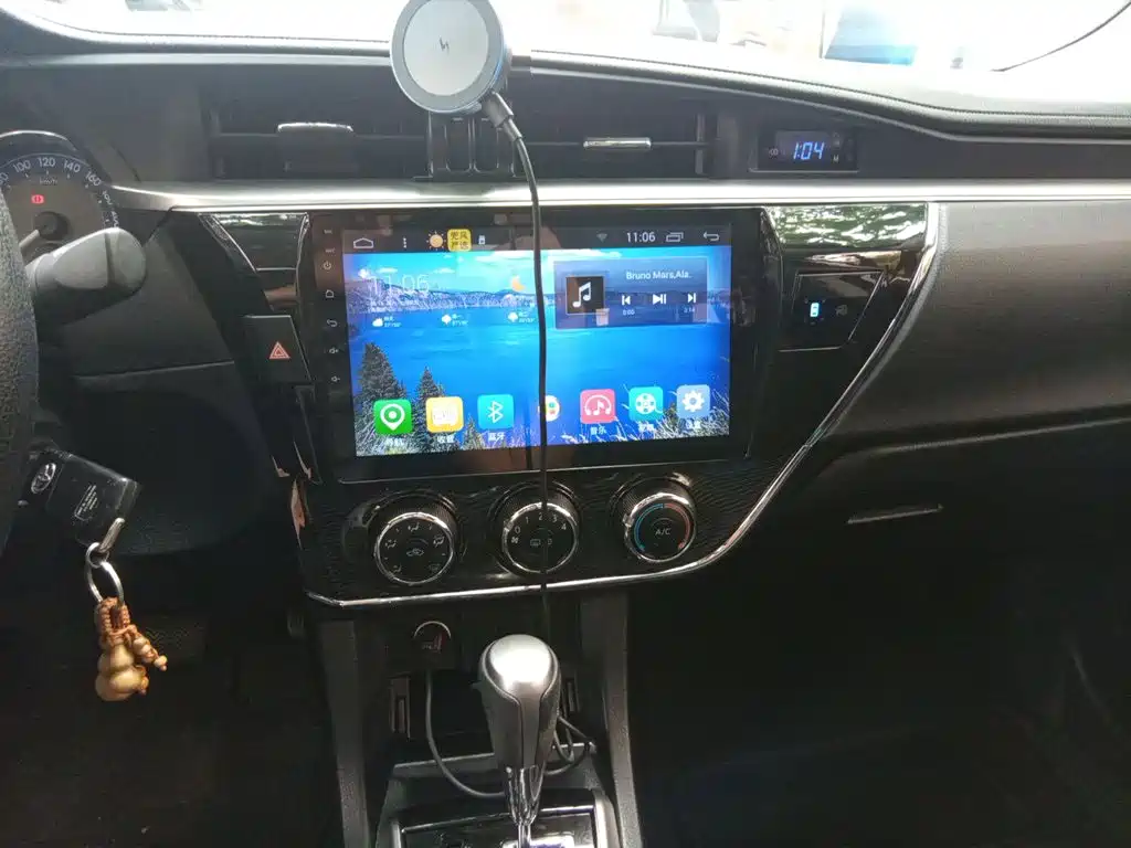 Toyota Corolla — миниатюра 14