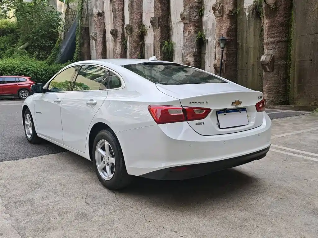Chevrolet Malibu XL — миниатюра 9