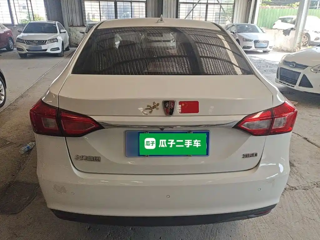 Roewe 360 — миниатюра 6