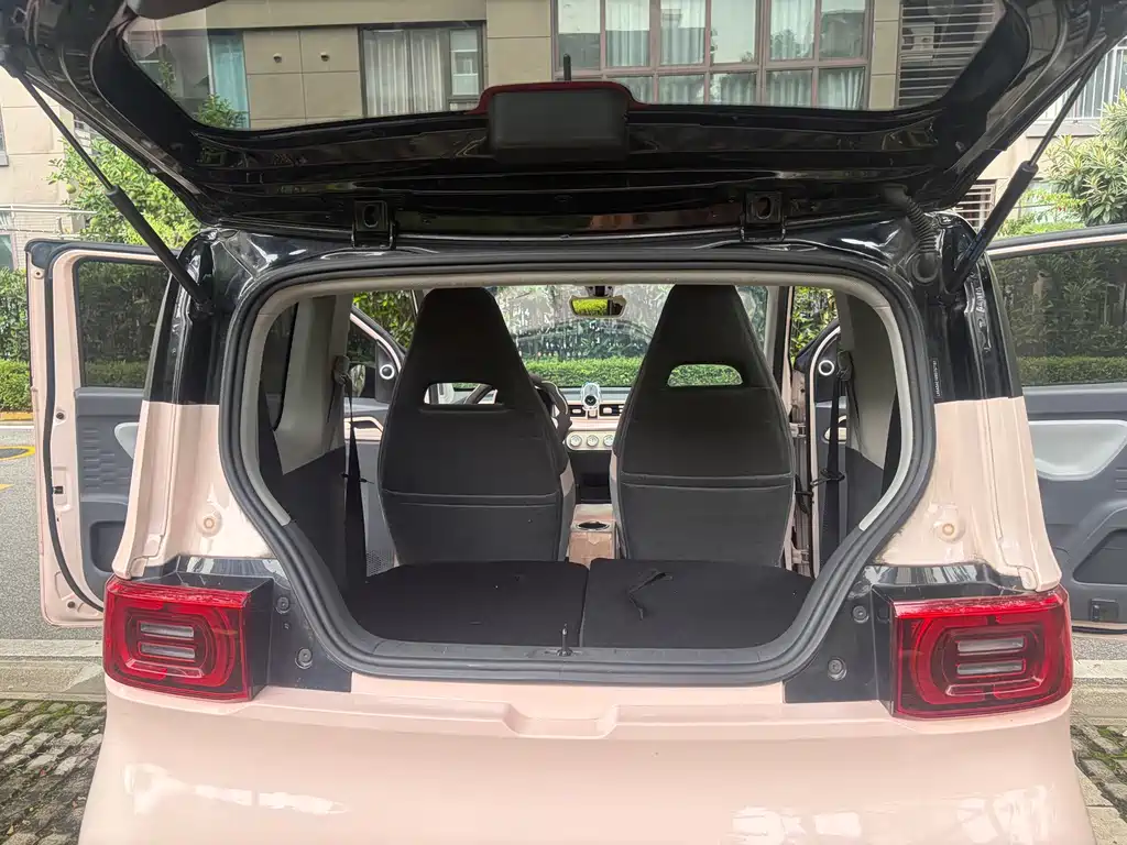 Wuling MINIEV — миниатюра 19