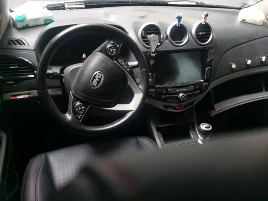 BYD S7 — миниатюра 12