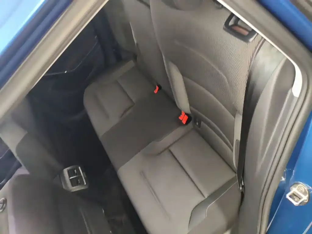 Volkswagen Golf (Import) — миниатюра 17
