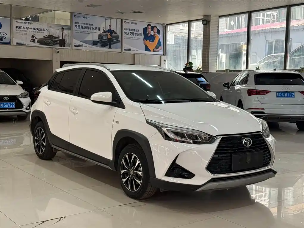 TOYOTA YARIS L ZHIXUAN