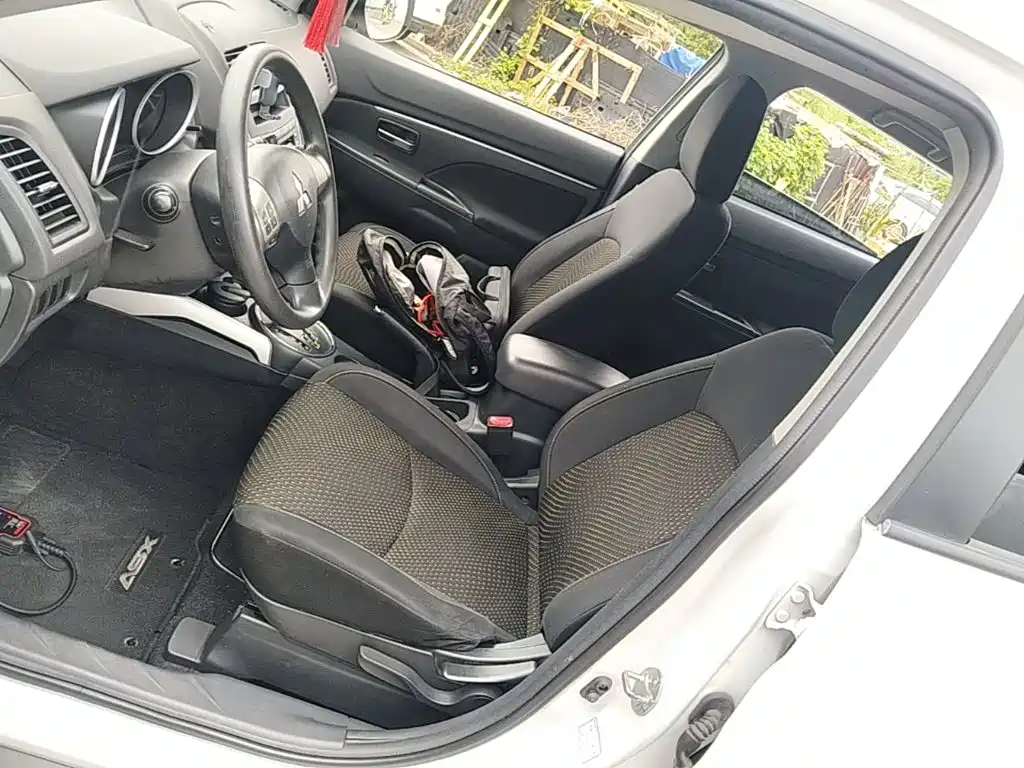 Mitsubishi ASX — миниатюра 15