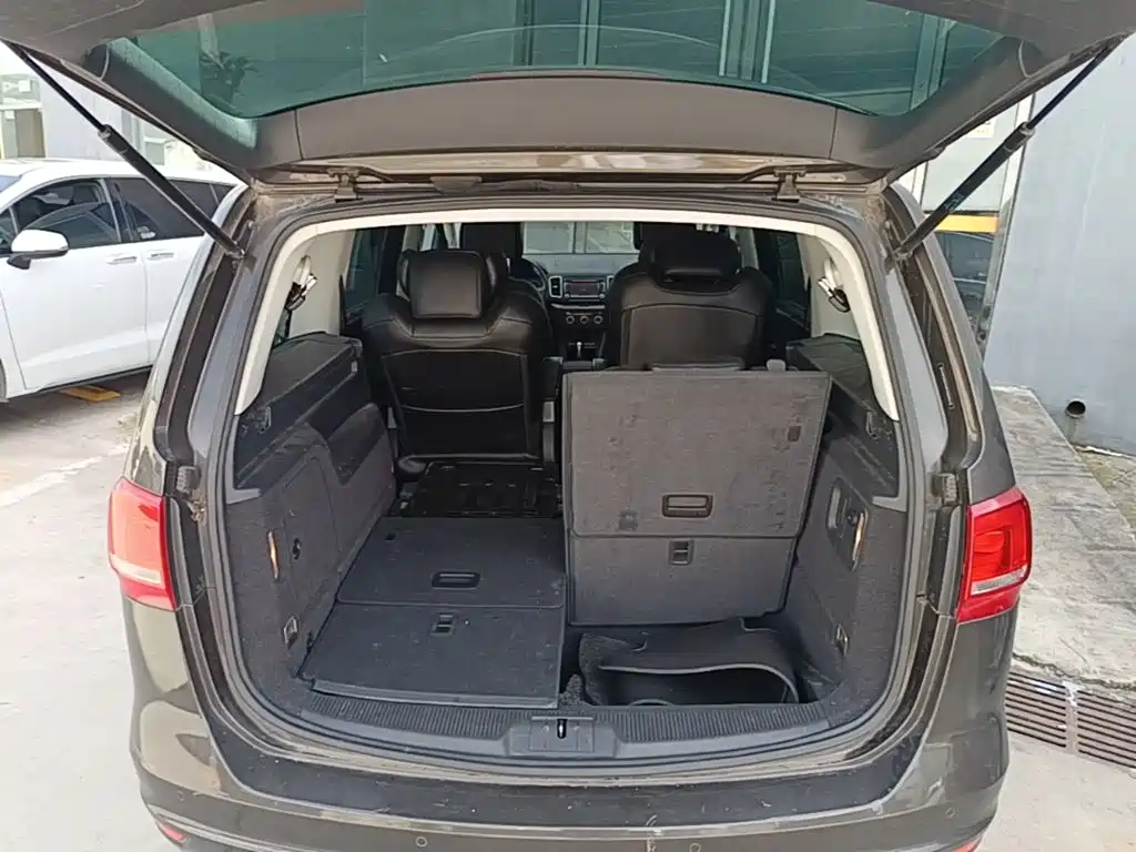 Volkswagen Sharan — миниатюра 19