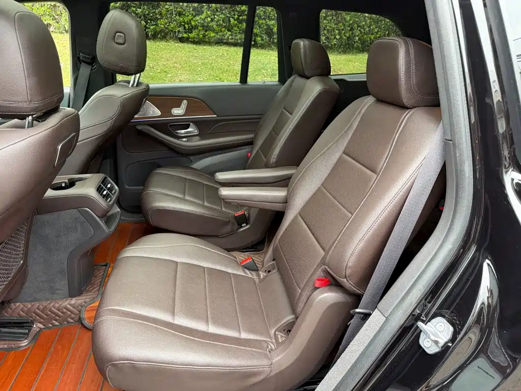 Mercedes-Benz GLS — миниатюра 12