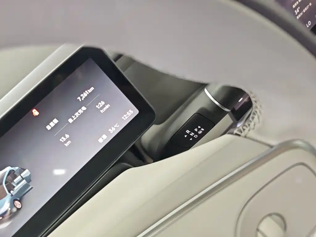 Leapmotor Leapmotor B10 — миниатюра 14