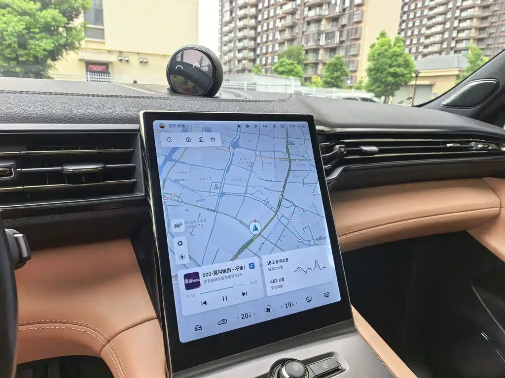 NIO ES6 — миниатюра 19