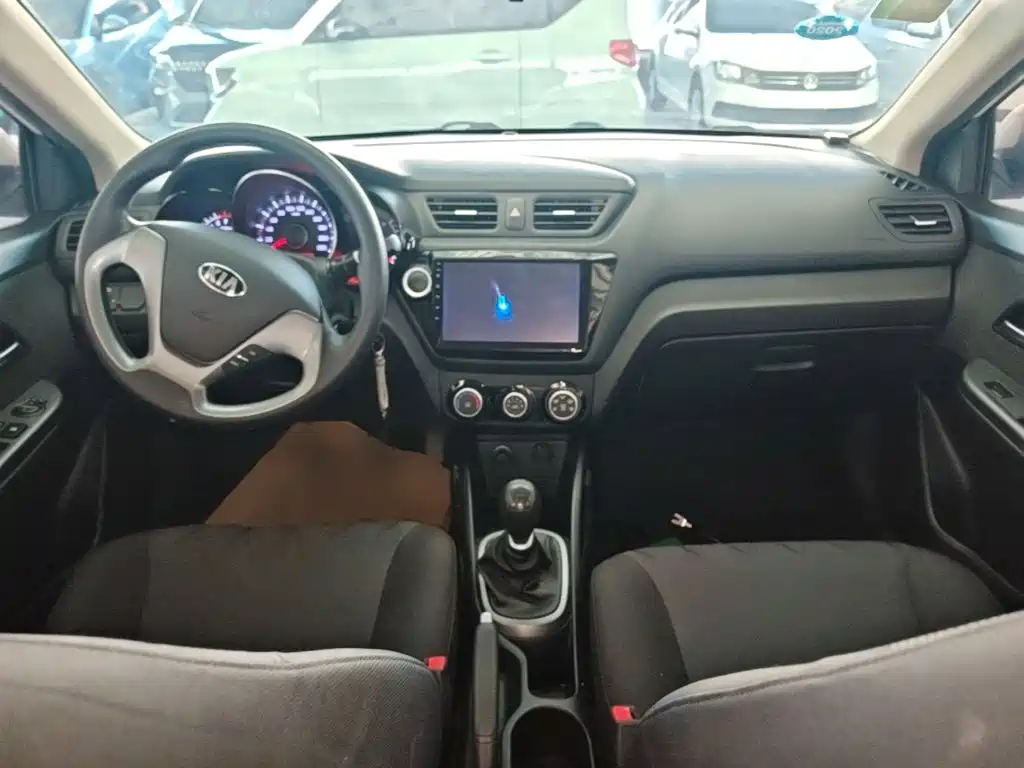 Kia K2 — миниатюра 10