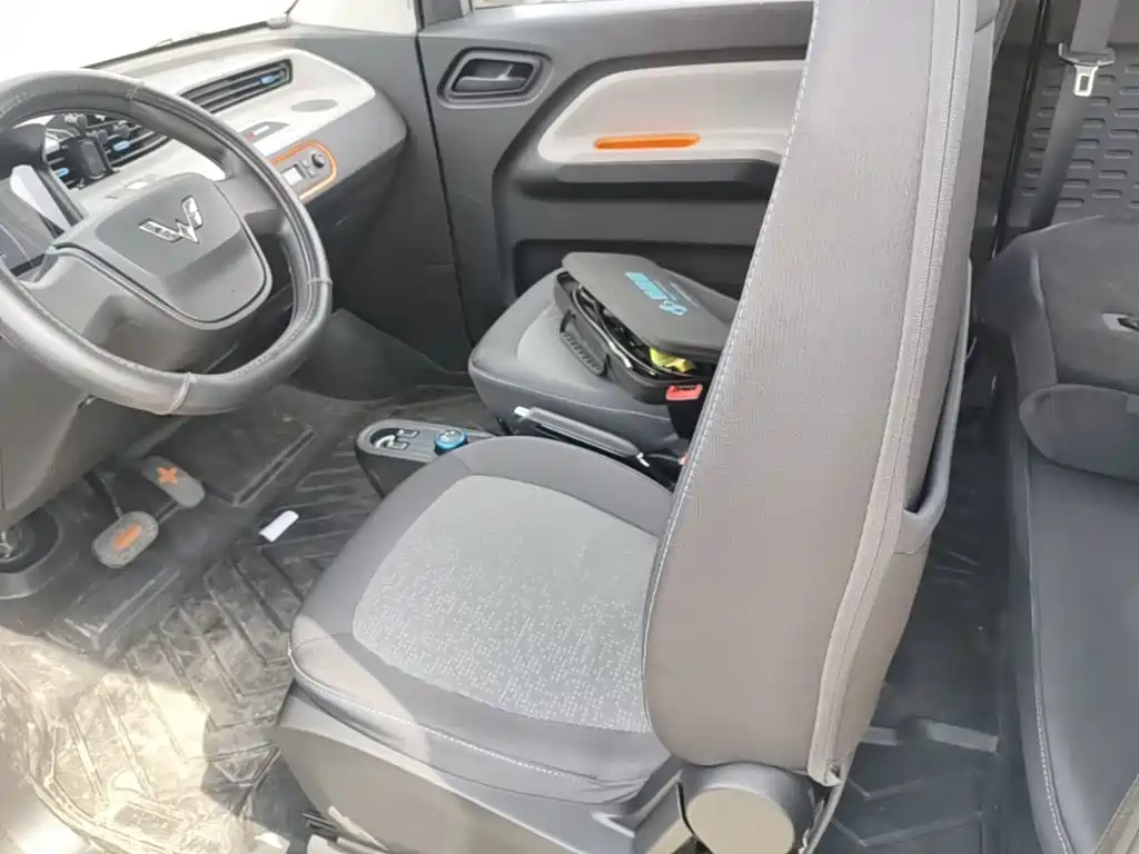Wuling MINIEV — миниатюра 15