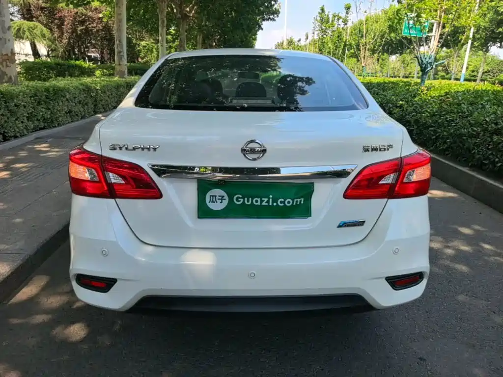 Nissan Sylphy — миниатюра 6