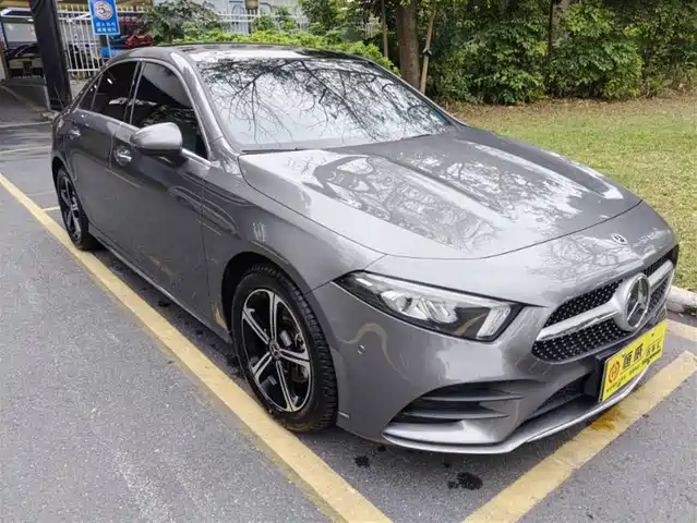 MERCEDES-BENZ A CLASS