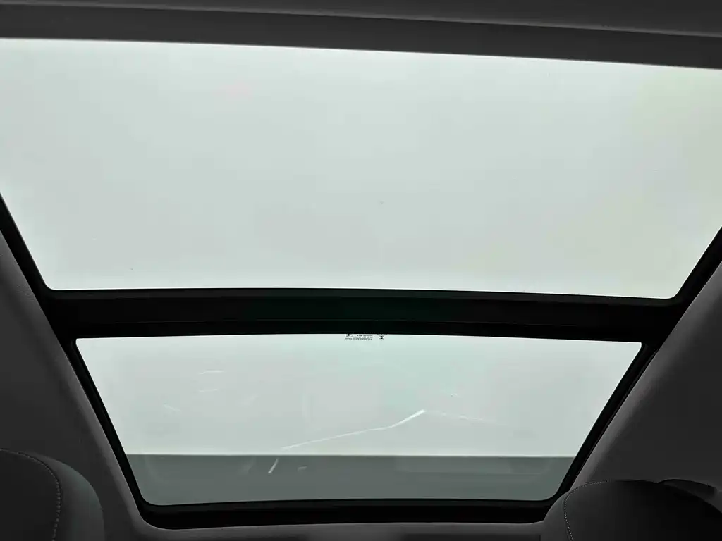 Audi Q3 — миниатюра 14