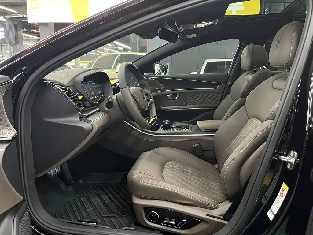 BYD Han — миниатюра 7