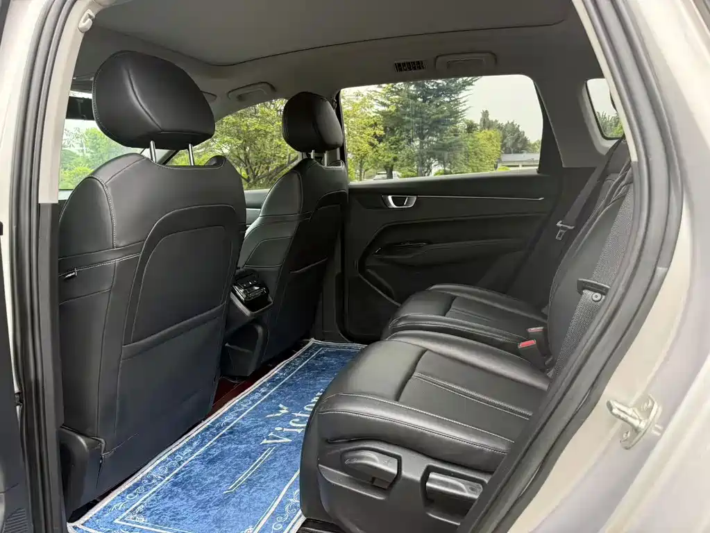 Wuling Victory — миниатюра 7