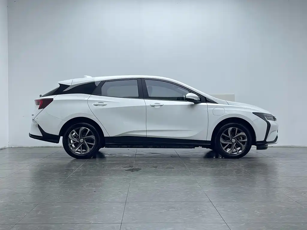 Buick Velite 6 — миниатюра 9