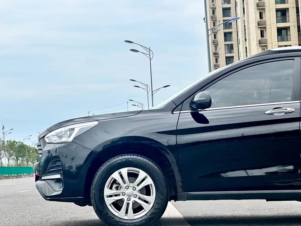 Haval M6 2019 1.5T MT Elite V