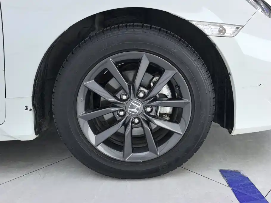 Honda Civic — миниатюра 6