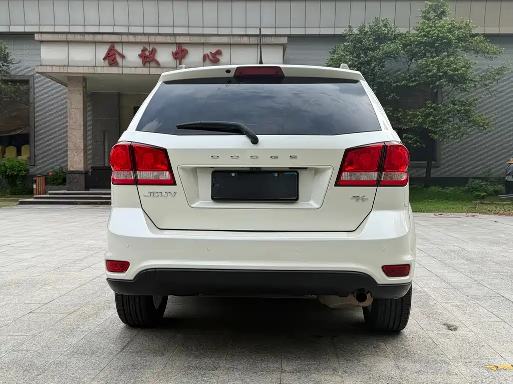 Dodge Journey — миниатюра 15