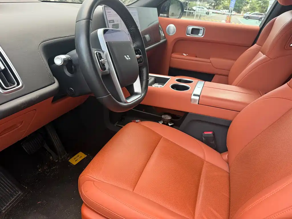 Li Auto Li L8 — миниатюра 4