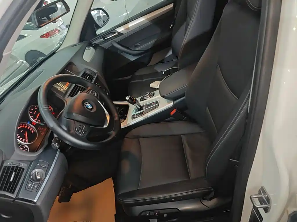 BMW X3 (Import) — миниатюра 15