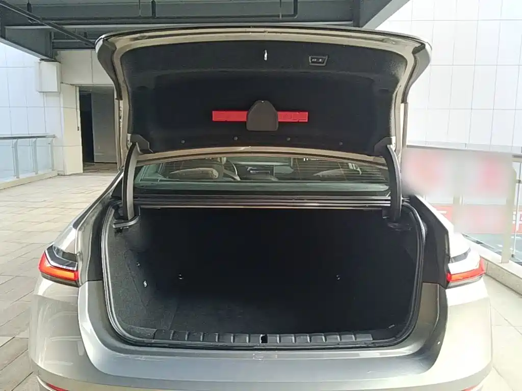 BMW i7 — миниатюра 19
