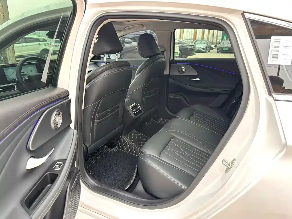 Chery Arrizo 8 — миниатюра 6