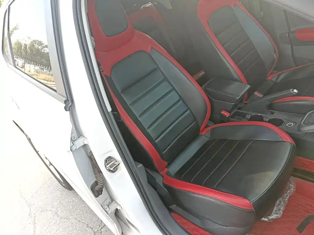Volkswagen Polo — миниатюра 25