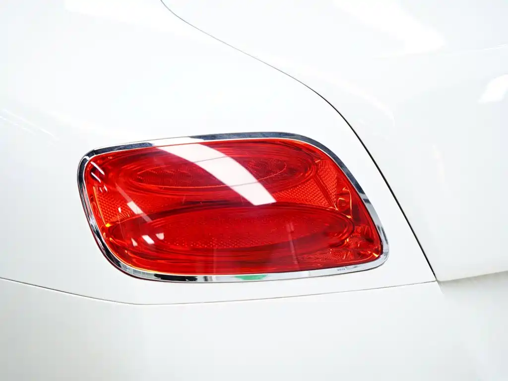 Bentley Continental — миниатюра 3