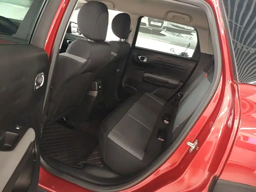 Citroen C4 Aircross — миниатюра 17
