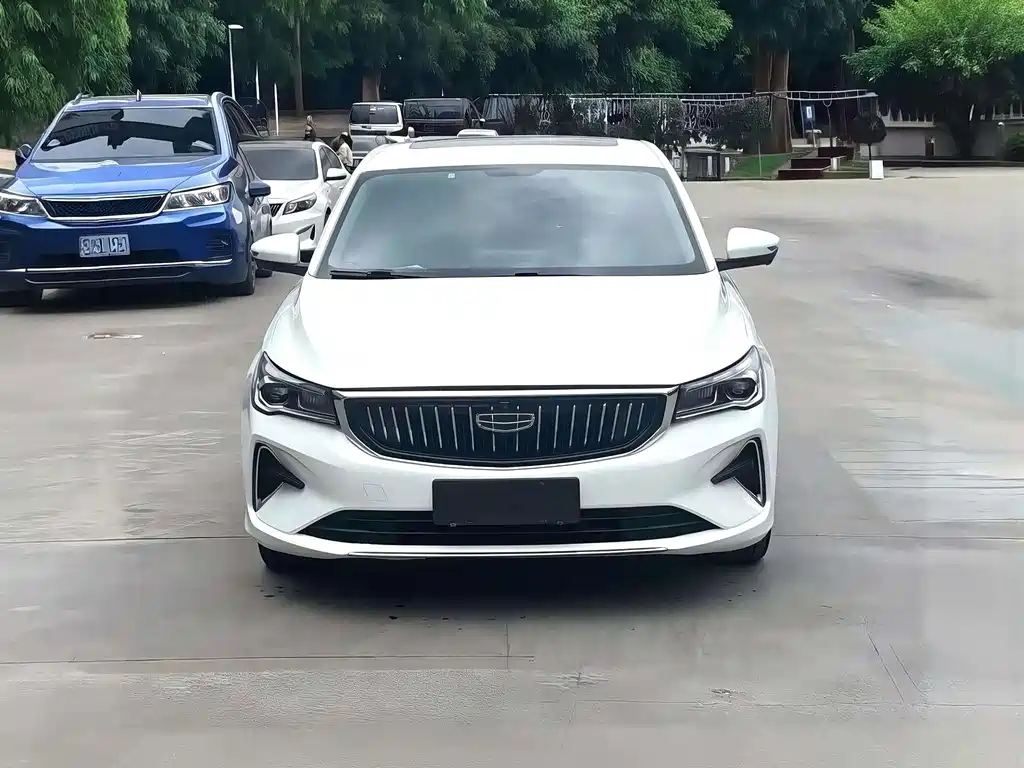 Geely Emgrand — миниатюра 2