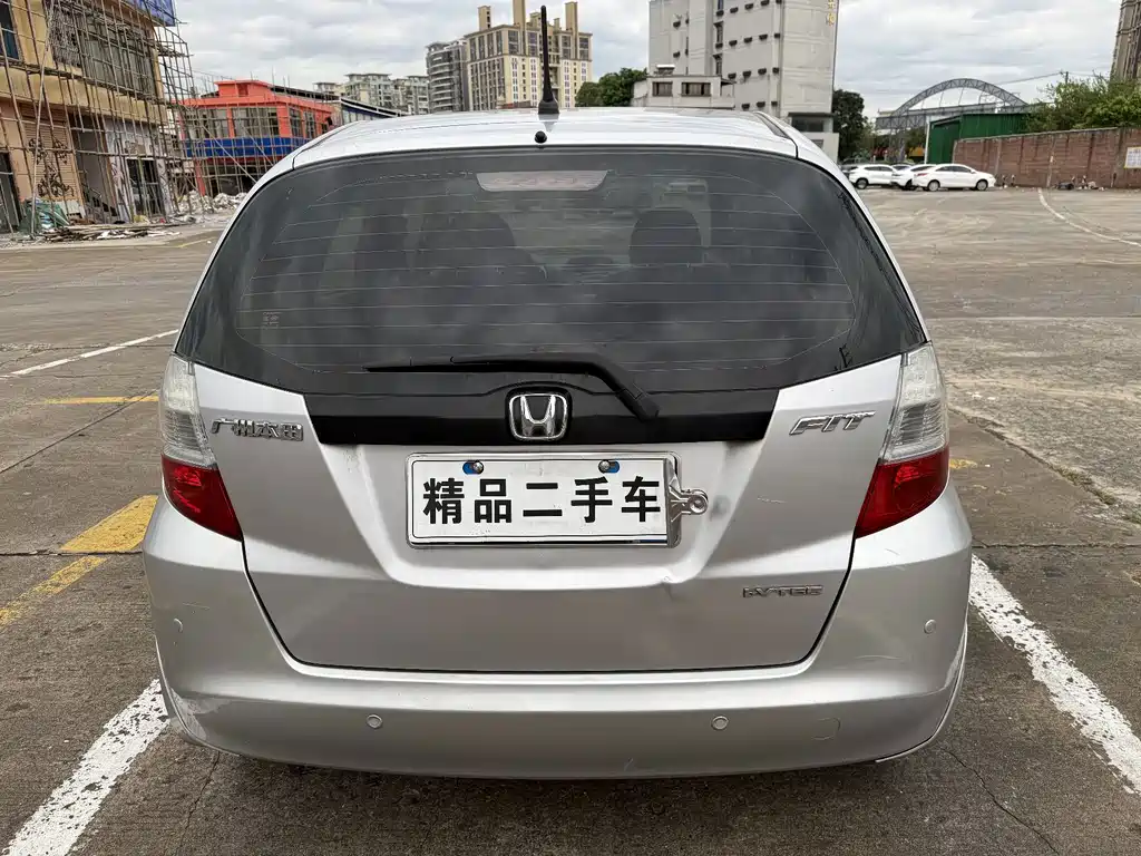 Honda Fit — миниатюра 4