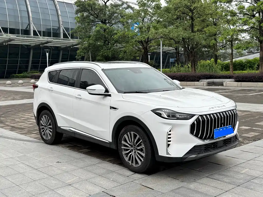 JETOUR X70 PLUS 2026 1.5T DCT Elite 5 мест