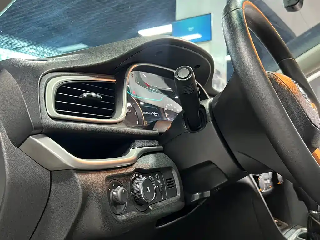 Buick Excelle — миниатюра 9