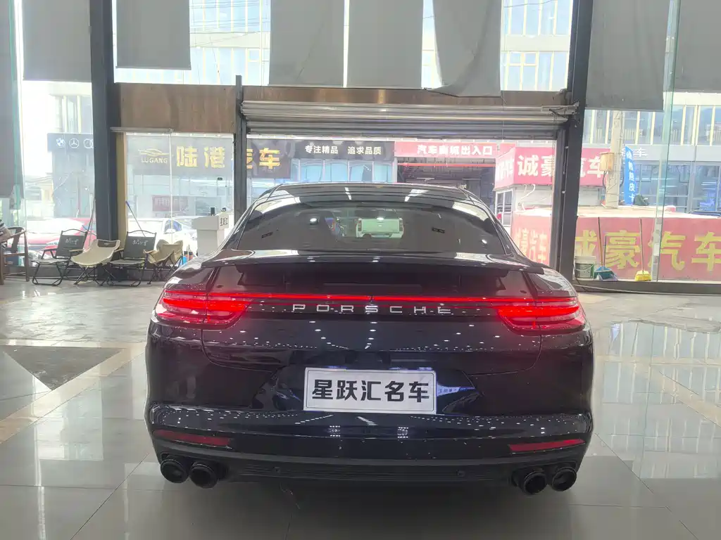Porsche Panamera — миниатюра 5