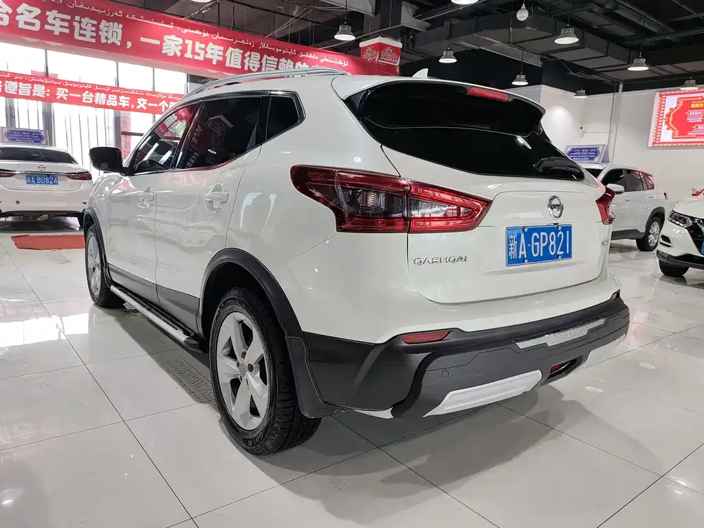 NISSAN QASHQAI
