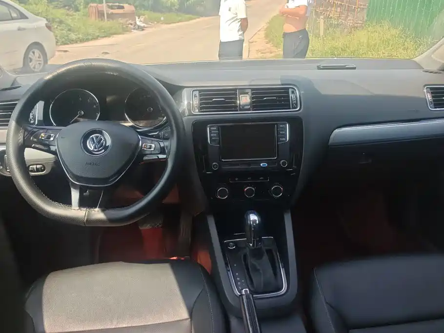 Volkswagen Sagitar — миниатюра 12