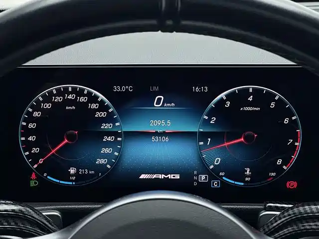 Mercedes-Benz GLB AMG — миниатюра 10