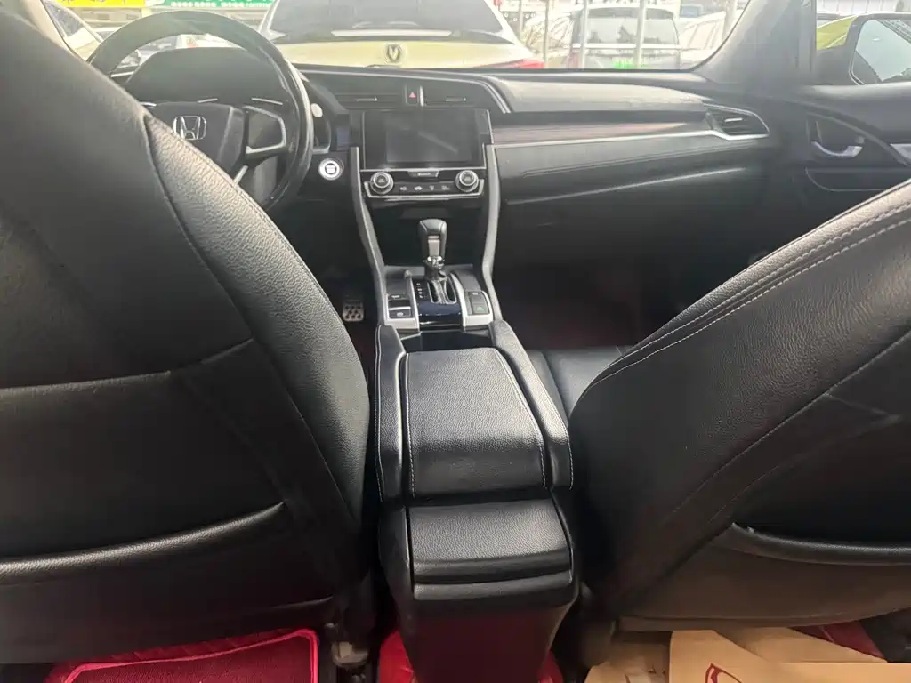 Honda Civic — миниатюра 6