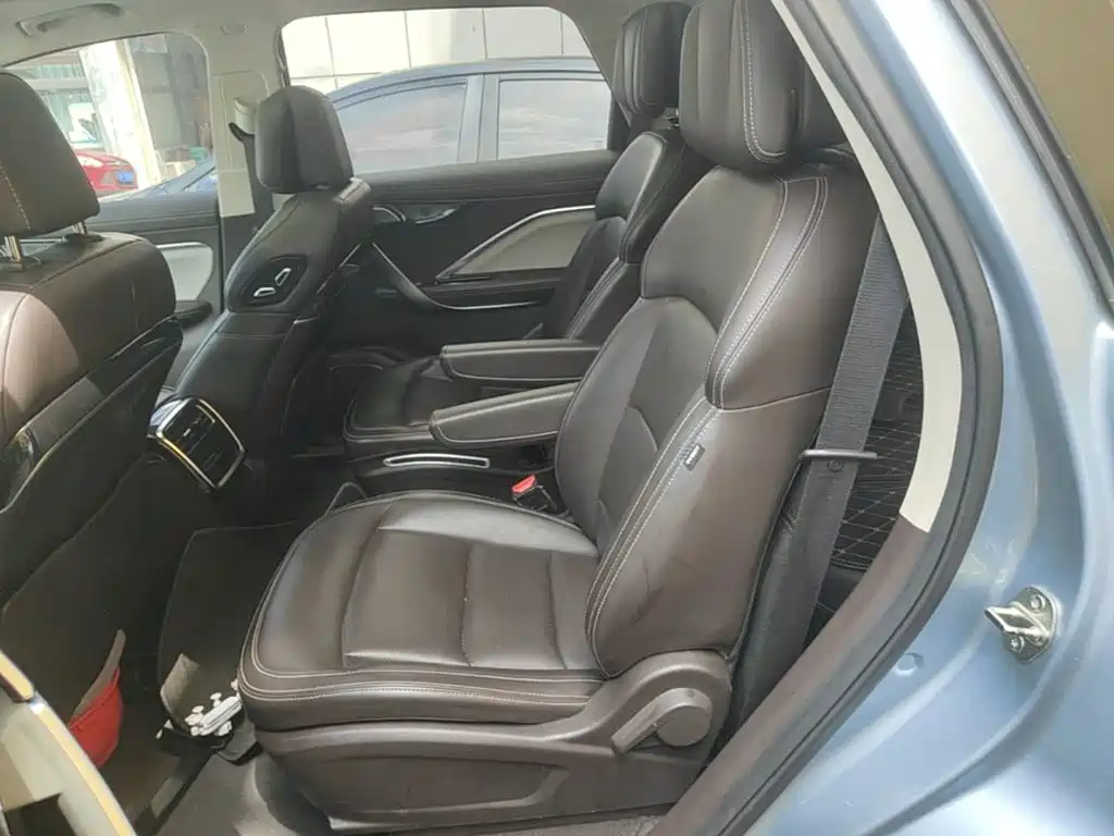 Geely Jia Ji — миниатюра 17
