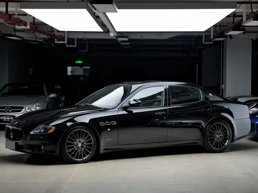 Maserati Quattroporte 2010