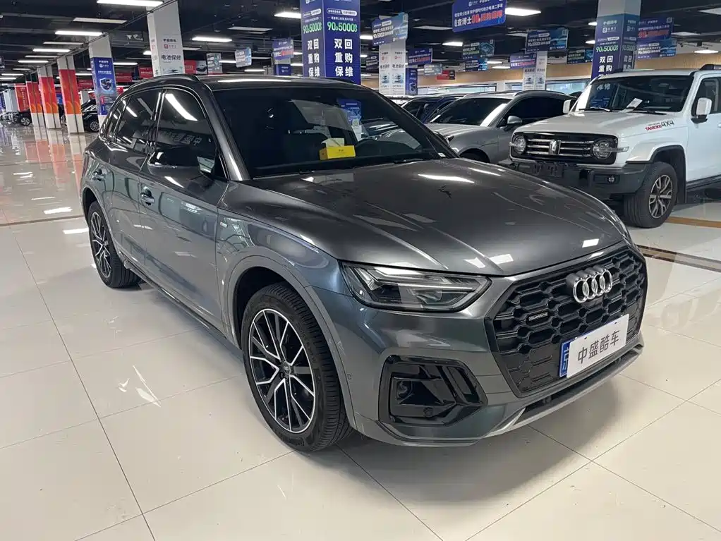 Audi Q5L — миниатюра 2