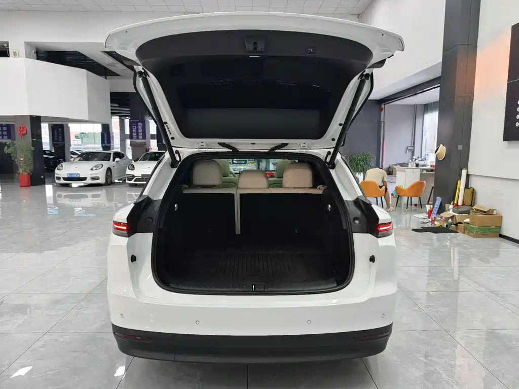 Li Auto Li i6 — миниатюра 11