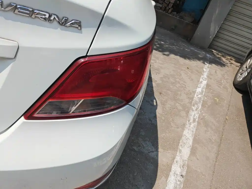 Hyundai Verna — миниатюра 8