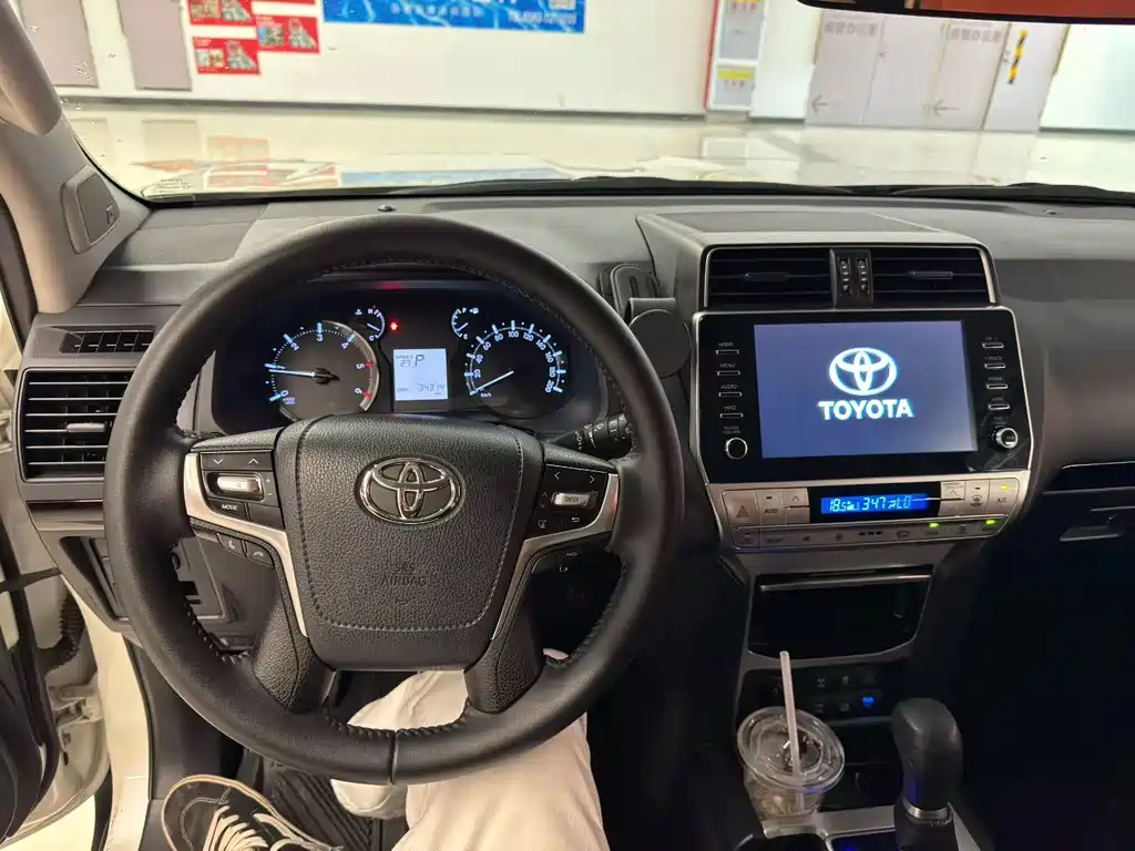 Toyota Prado (Import) — миниатюра 7